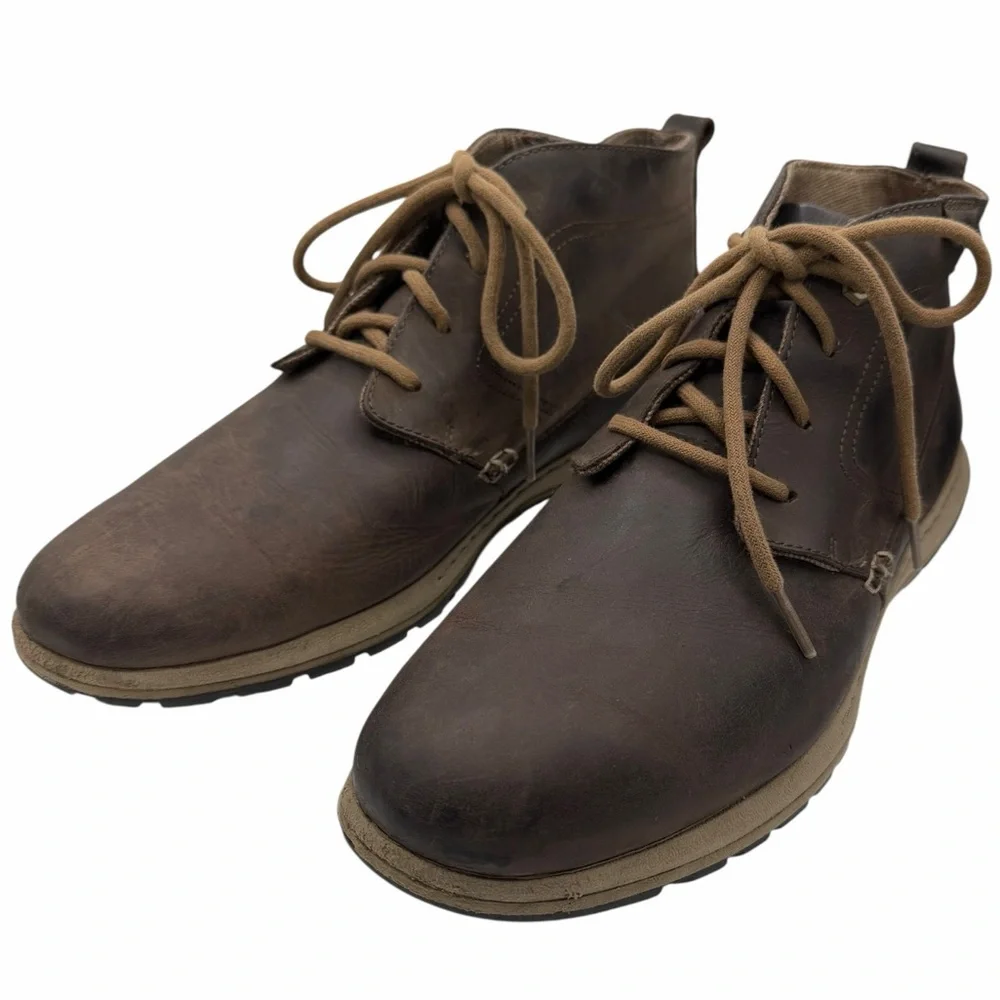 Columbia Men's Dark Brown Chukka Boots